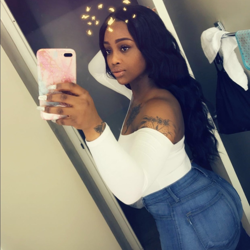 Meet your Posher, Zenaye